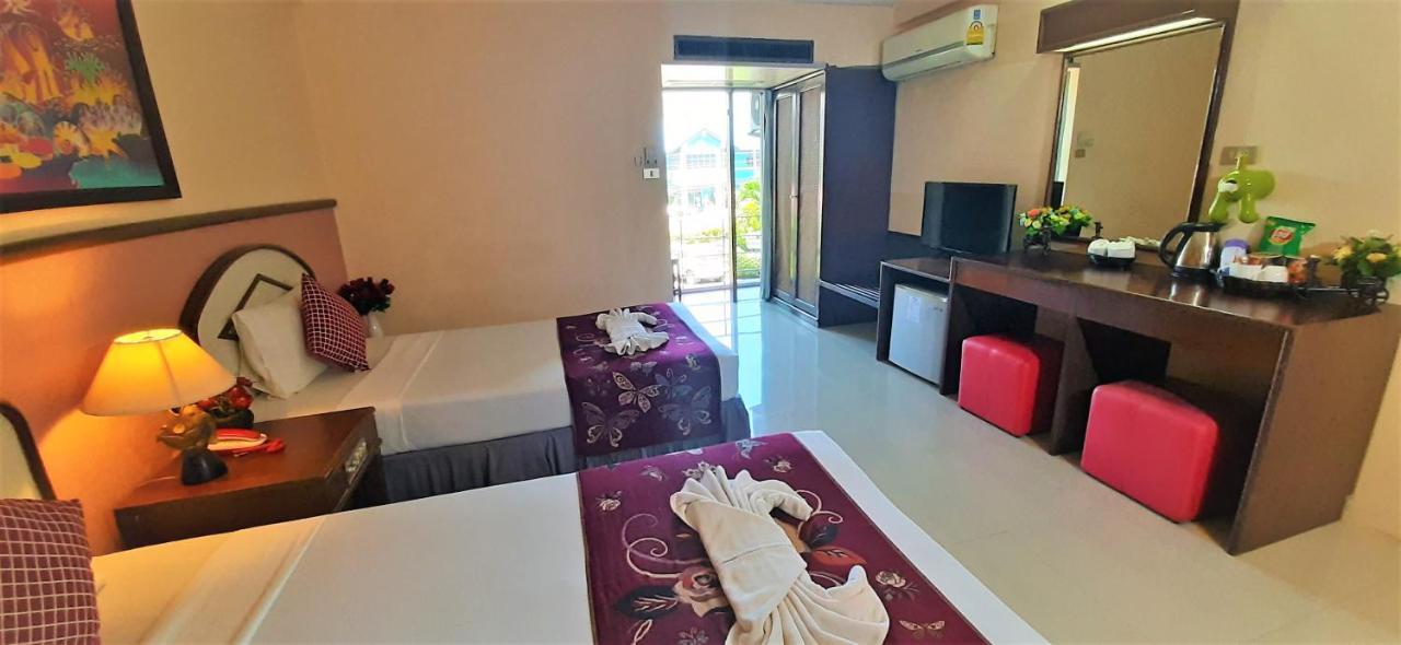 La Moon At Phuket - Sha Extra Plus Exterior photo