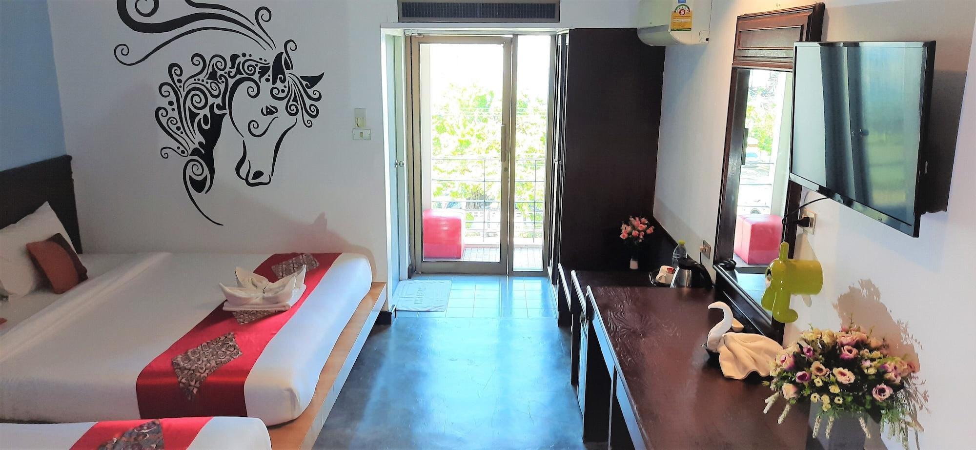 La Moon At Phuket - Sha Extra Plus Exterior photo
