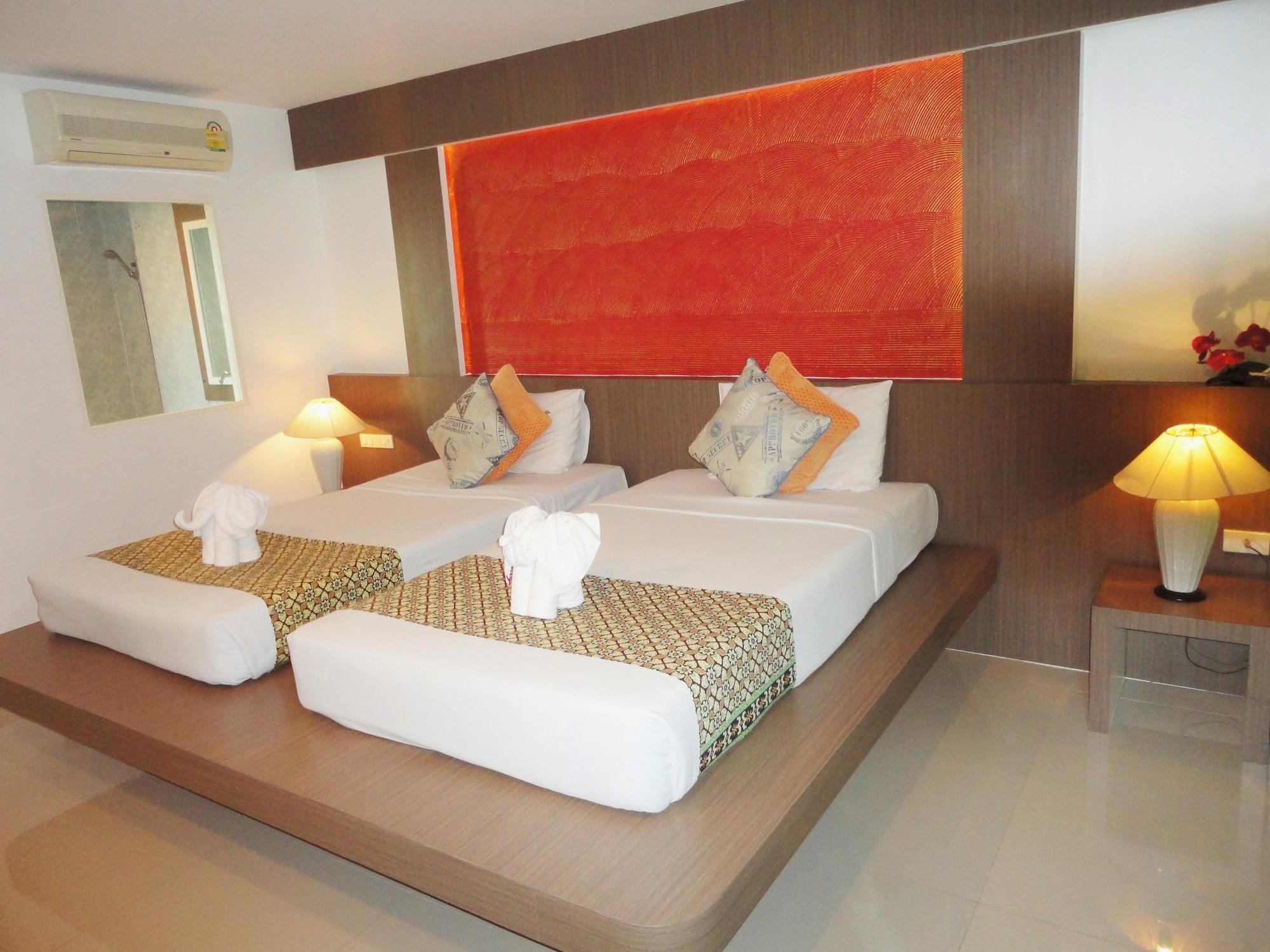 La Moon At Phuket - Sha Extra Plus Exterior photo