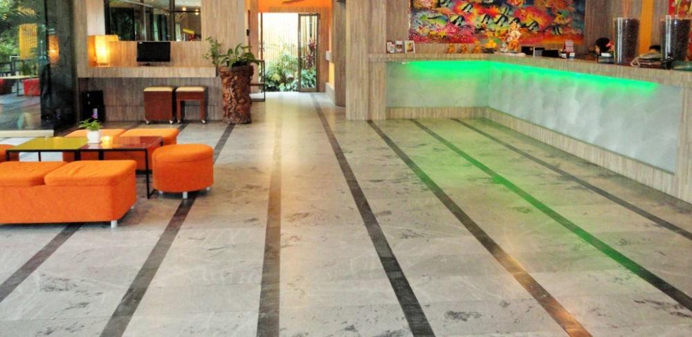 La Moon At Phuket - Sha Extra Plus Exterior photo
