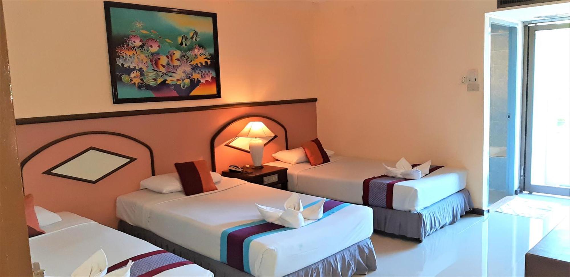 La Moon At Phuket - Sha Extra Plus Room photo